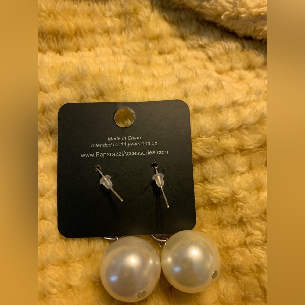 Large Pearl Earrings with silver rings. NWT. So cute. - Picture 2 of 3